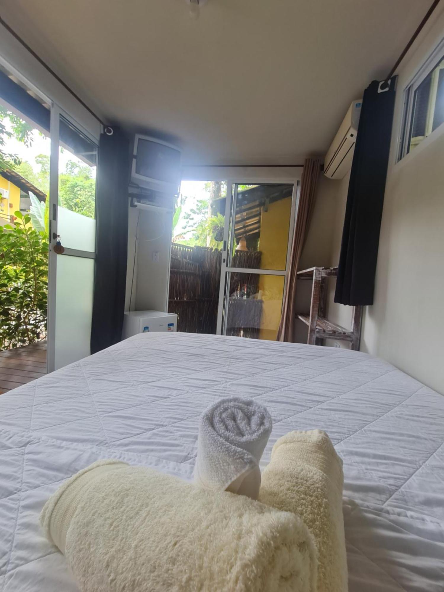 Nalu Guest House Ubatuba Rum bild